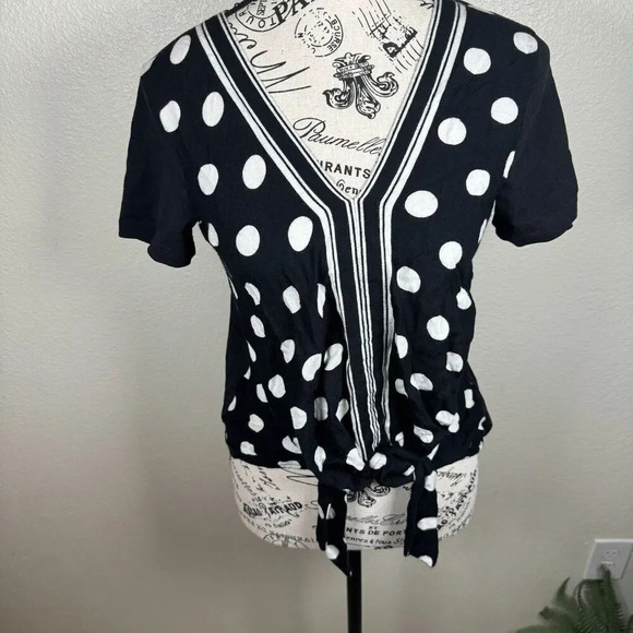 Anthropologie Akemi + Kin Tie Detail Black/White Polka Dot Short Slv Blouse XS - Picture 1 of 7